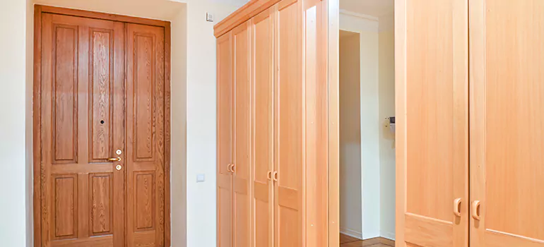 Glass Closet Door Repair in Sunny Isles Beach, FL