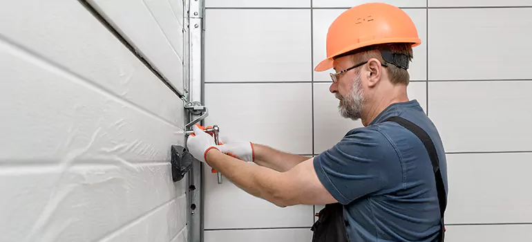 Garage Door Repair in Sunny Isles Beach